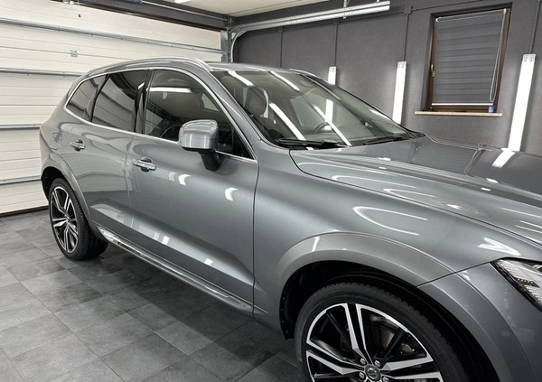 Volvo XC 60 cena 165000 przebieg: 111000, rok produkcji 2017 z Sępopol małe 742